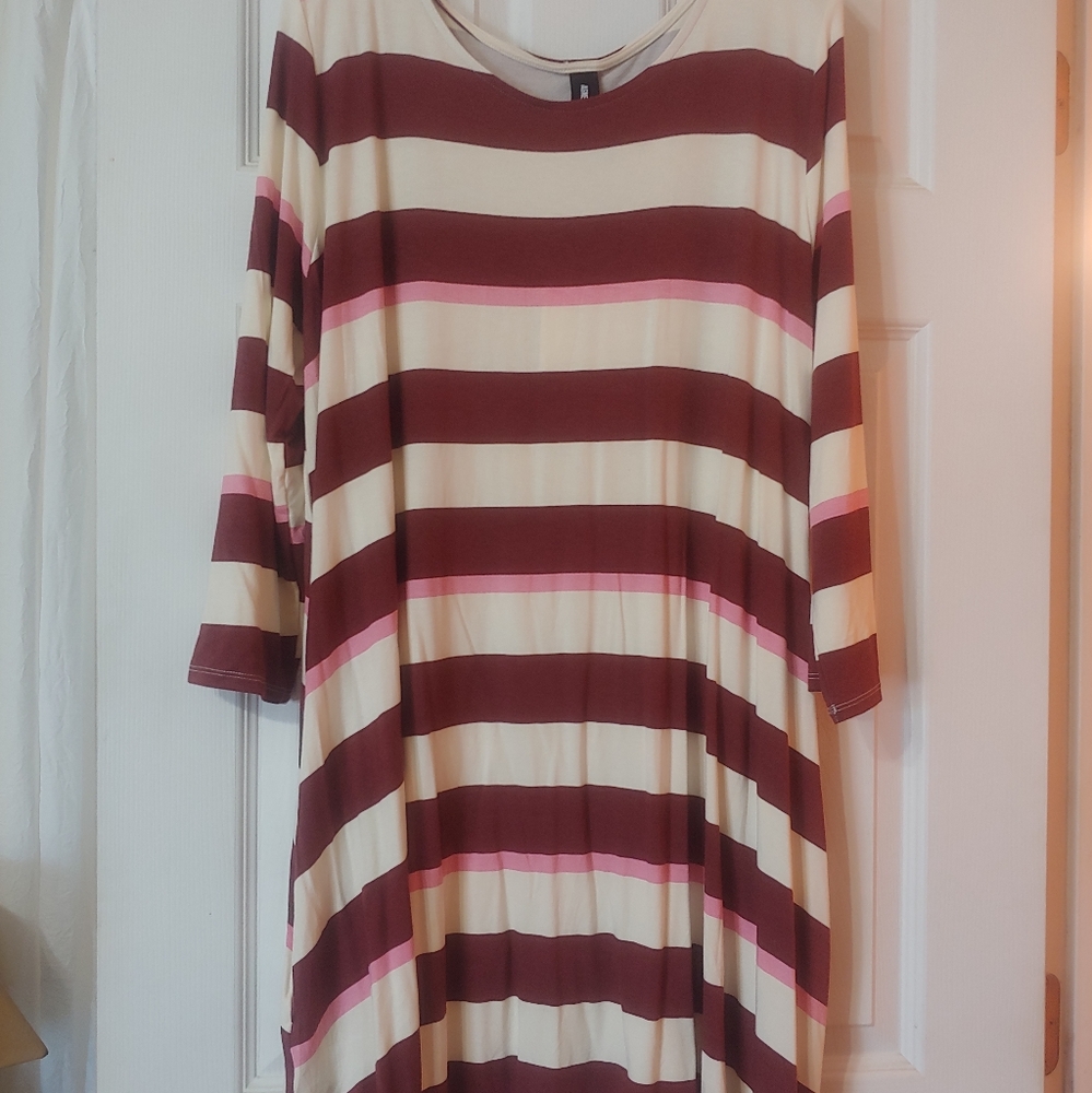 SALE! Agnes & Dora 3/4 Sleeve Swing Tunic Dress